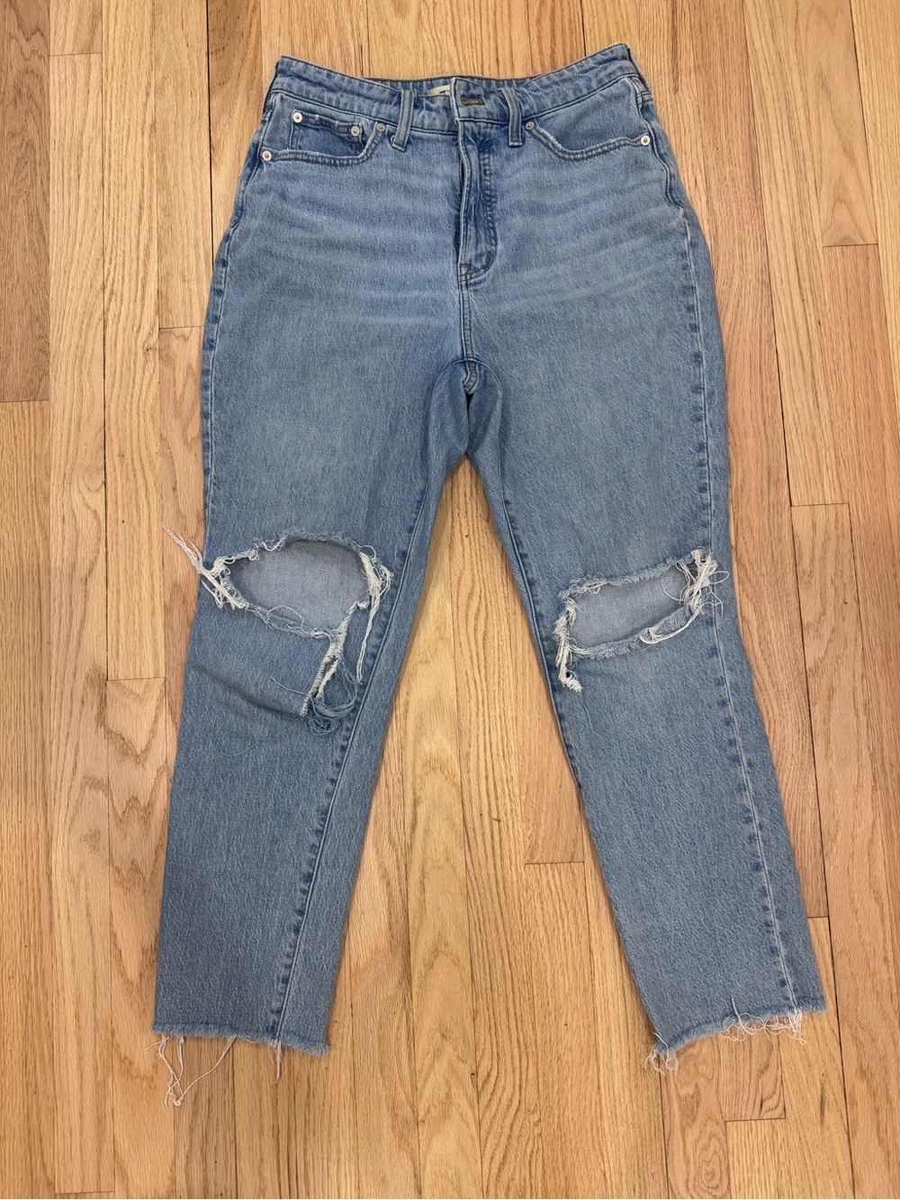 Madewell Distressed Jeans in Light Blue “The Curvy Perfect Vintage Jean”